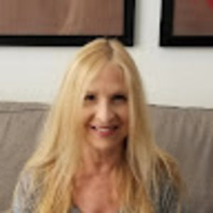 Meet your Posher, Diane